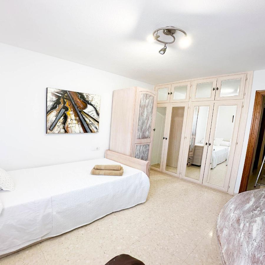 Apartament Catalina - Close To The Beach Estepona Ngoại thất bức ảnh