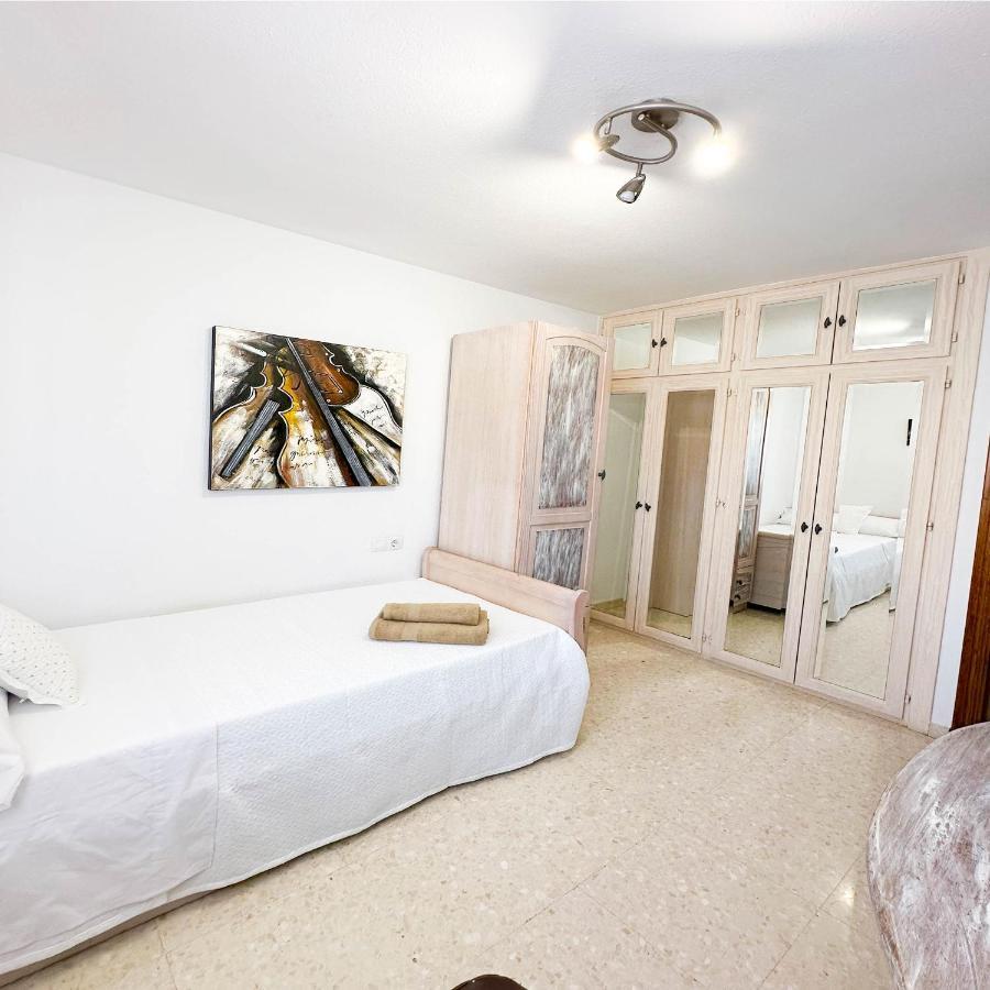 Apartament Catalina - Close To The Beach Estepona Ngoại thất bức ảnh