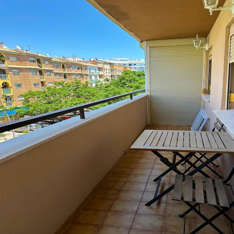 Apartament Catalina - Close To The Beach Estepona Ngoại thất bức ảnh